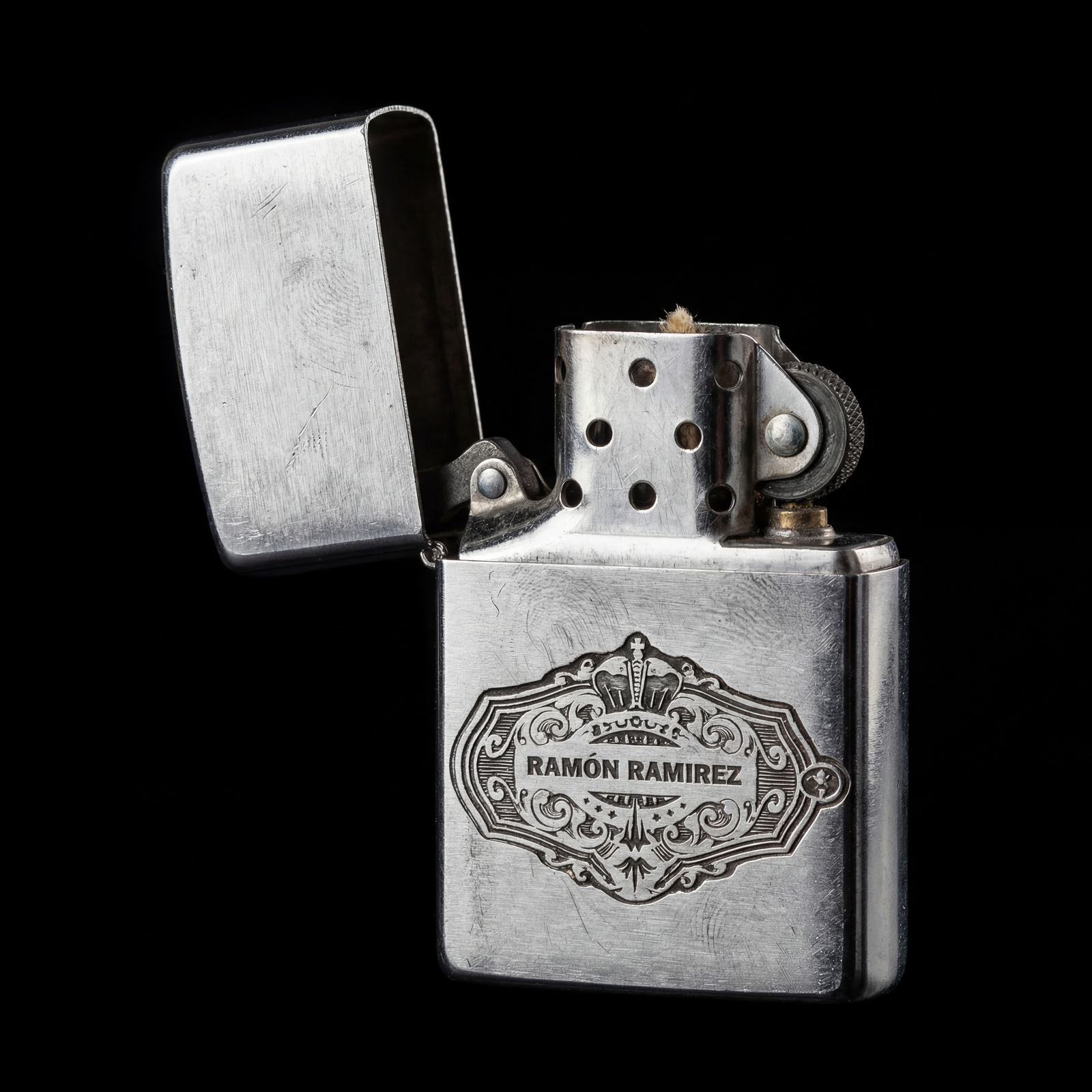 Encendedor Zippo BENCINA RR